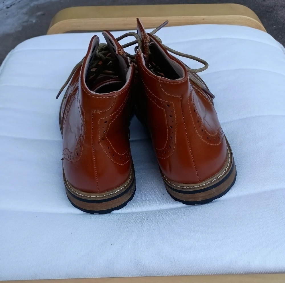 Bruno Marc Men's Brown Leather Brogue Boots_ Like New_ 8.5